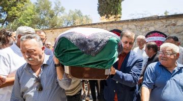 Başkan Tugay, Tacettin Bayır’ı acı gününde yalnız bırakmadı