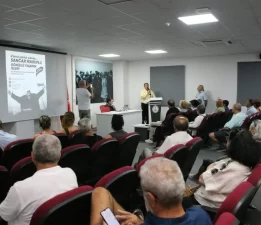Karşıyaka ‘İzmir Baba’yı unutmadı!
