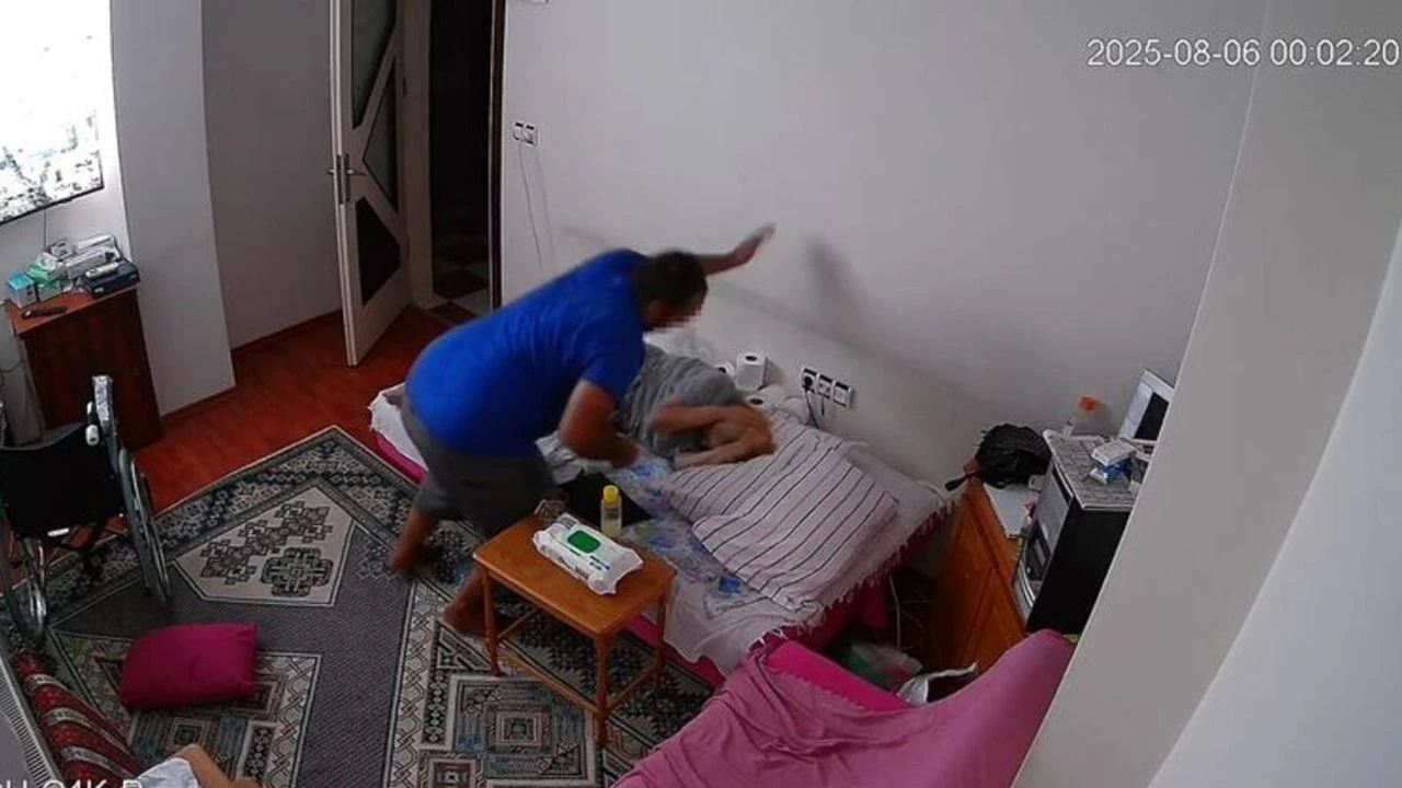 Yatalak annesini darp etmişti… Şizofreni hastası tutuklandı!