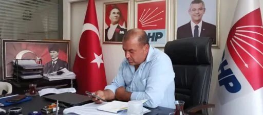 CHP Menderes’ten Eğitime Destek: Gençlere Kitap Kampanyası!