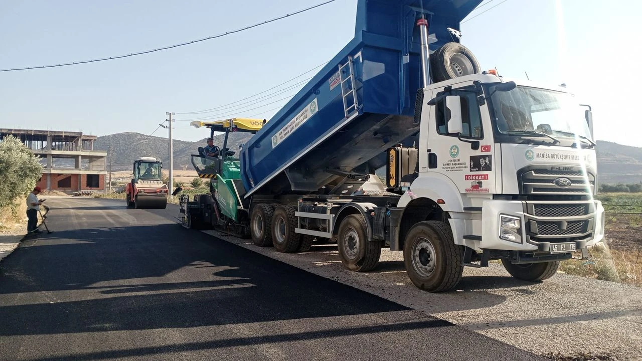 Manisa Büyükşehir’de asfalt çalışmaları tam gaz!