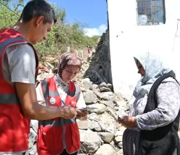 Büyükşehir’den deprem mağdurlarına yardım eli