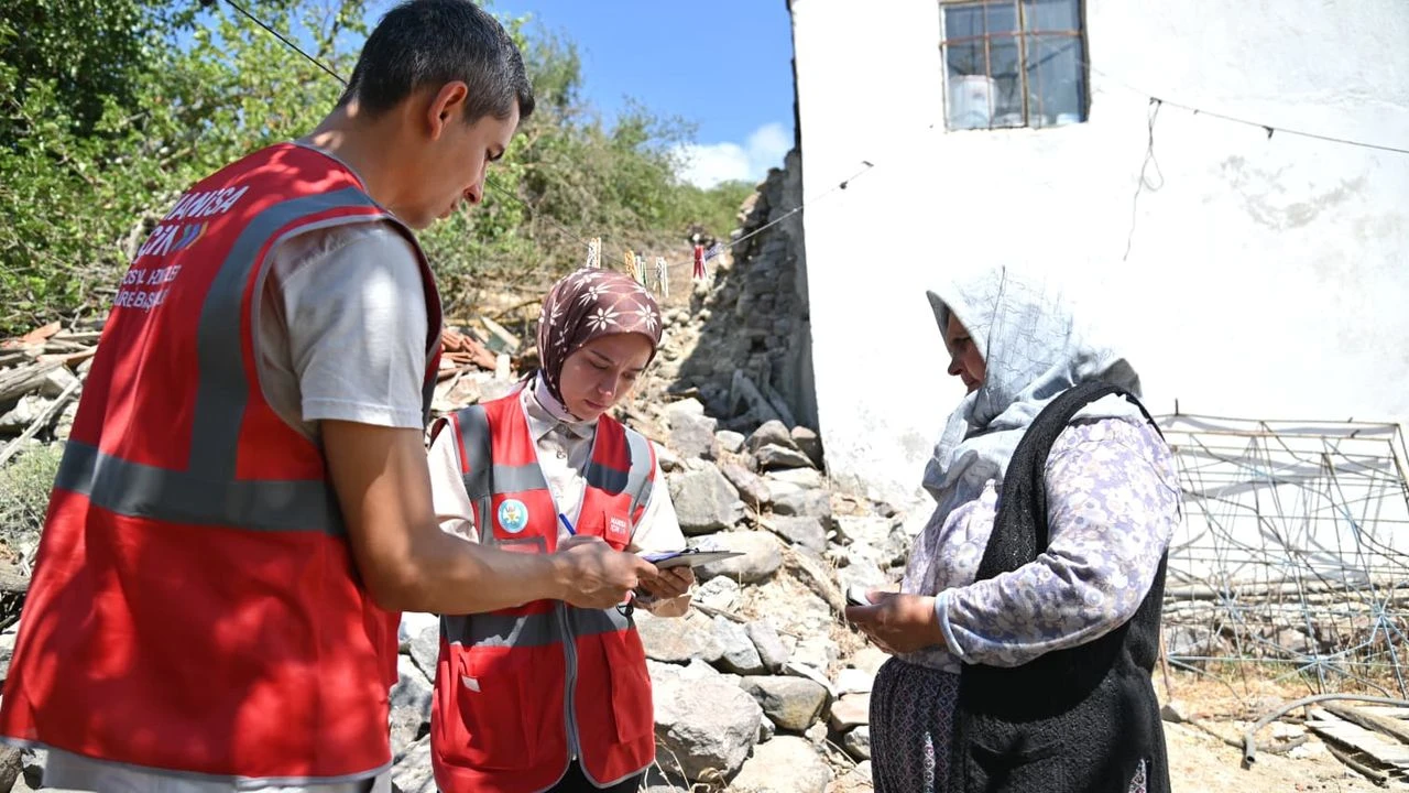 Büyükşehir’den deprem mağdurlarına yardım eli