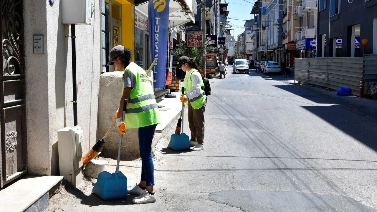 Bornova’da dip bucak temizlik!