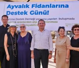 Ayvalık Fidanlarına Destek Günü’nde Anlamlı Buluşma