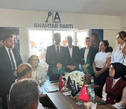 Etimesgut’ta MHP’den Anahtar Parti’ye Toplu Geçiş: 200’ü Aşkın İstifa
