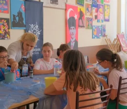 Başkan Çerçioğlu’ndan yaz kurslarında çocuklara destek