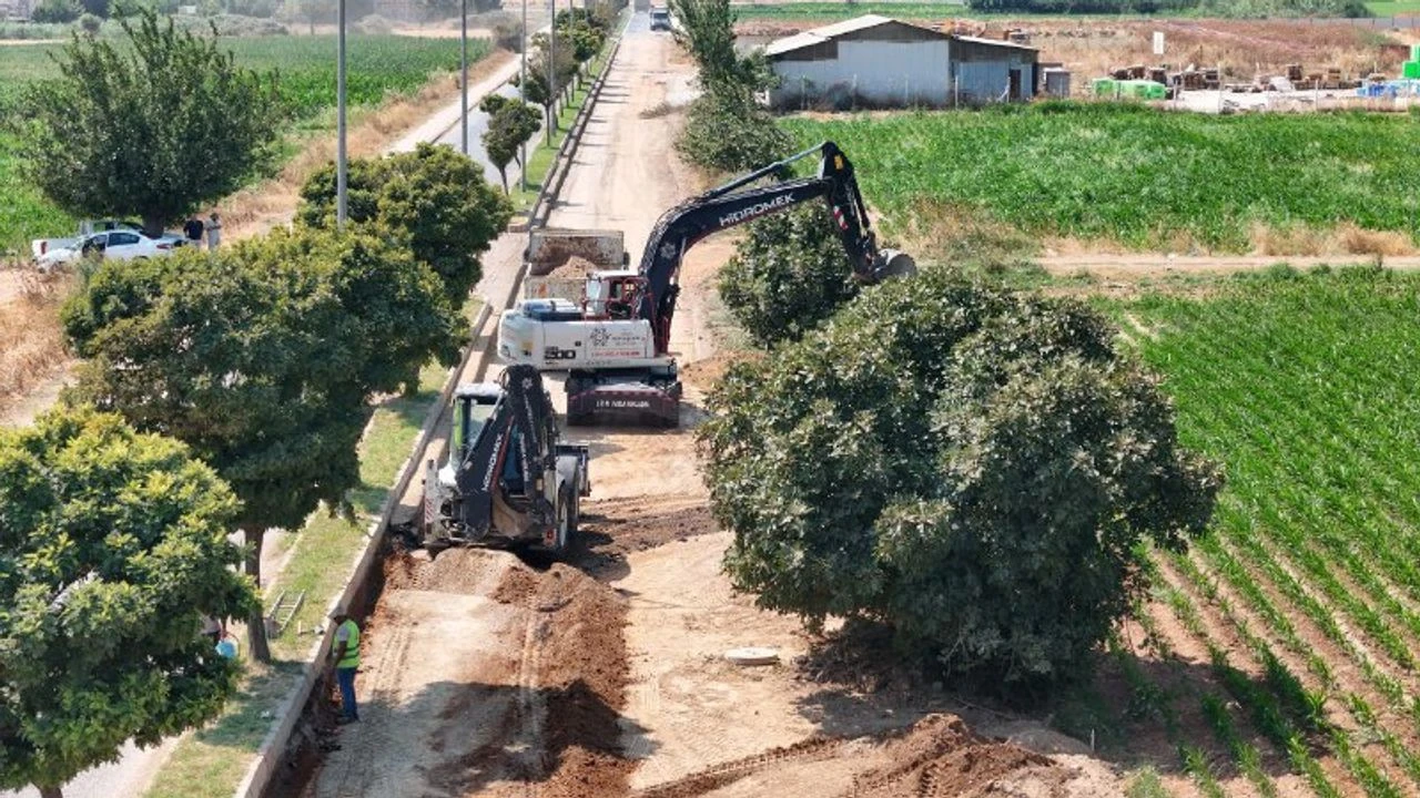 Aydın’da yol yapım ve yenileme çalışmaları sürüyor