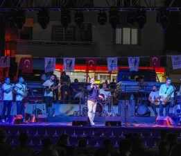 Gaziemir’de yaz akşamları konserleri