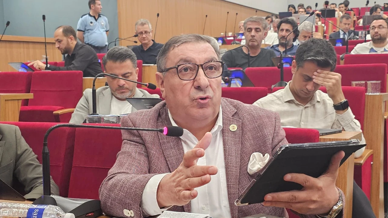 AK Partili Boztepe’den dikkat çeken kooperatif operasyonu açıklaması: Birçok arkadaşımız günahsız ve tutuklu!