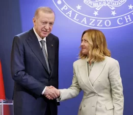İstanbul’da üçlü Akdeniz zirvesi