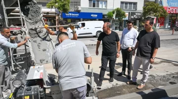Bornova’da yollar bordür makinesi ile yenileniyor!