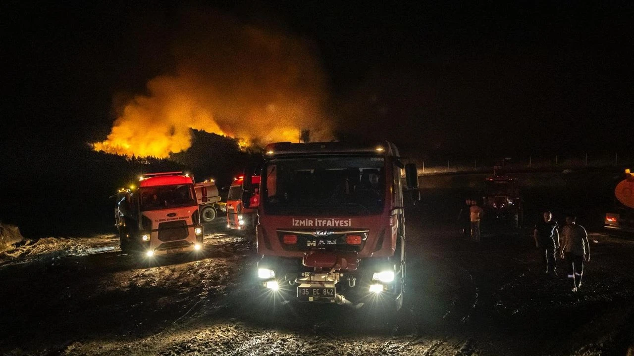 İzmir İtfaiyesi’nden Denizli’ye destek!