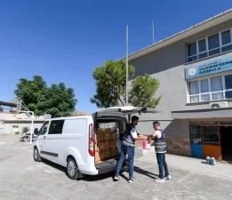 Büyükşehir’den okullara hijyen seti desteği