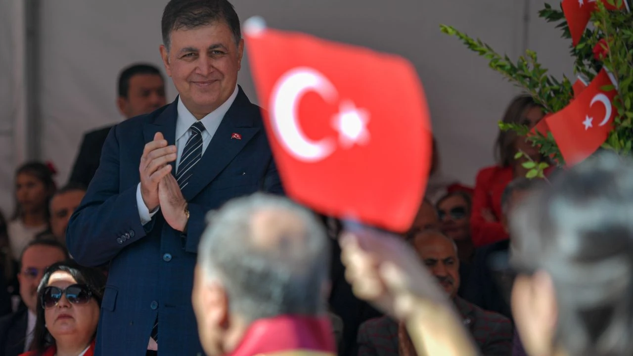 Başkan Tugay’dan 9 Eylül mesajı!