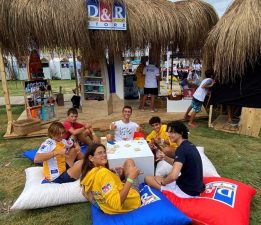 Çeşme’nin Mavisinde  D&R ile Kültür Rüzgarı