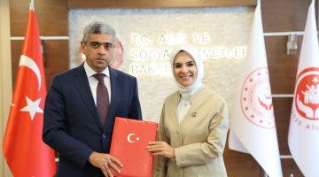 Bakan Göktaş, Azerbaycan Çalışma ve Halkın Sosyal Koruması Bakanı Aliyev ile bir araya geldi
