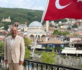 AK Parti Gaziemir Belediye Meclis Üyesi Dr. Davut Dinçel’in 9 Eylül Kutlama Mesajı