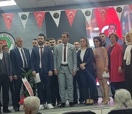 Adalet Çağrı Partisi Kurultayı Tek Aday Olarak A. Kadir Papağan Aldı.