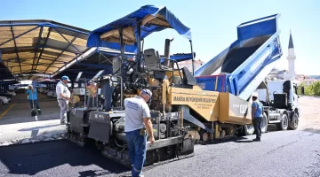 Büyükşehir’den Gördes’te asfalt çalışması