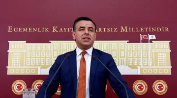 CHP’li Barış Yarkadaş için ihraç talebi