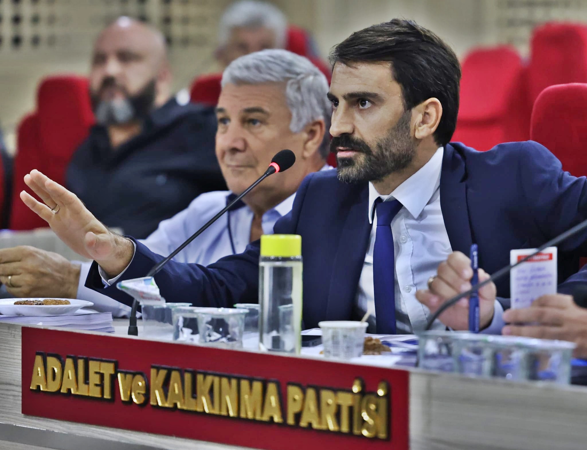 AK Partili Kişili’den ihale tepkisi  “BUNUN ADI HARAÇ MEZAT SATIŞTIR!