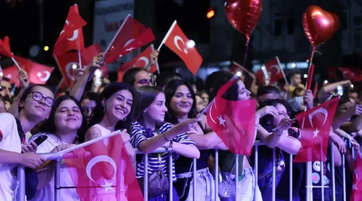 Sultanhisar’da kurtuluş coşkusu