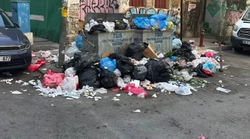Eylem sonrası Konak’ta çöp dağları!