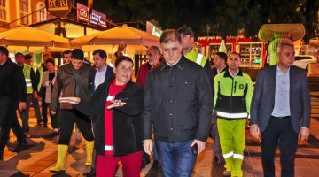 Başkan Tugay Foça’da incelemelerde bulundu