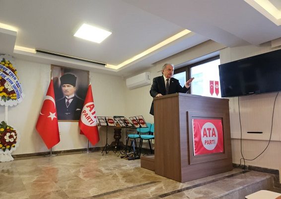 YOLUMUZ ATATÜRKTÜR