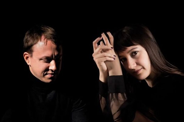 AŞKLA AKM’NİN YOLUNU TUTTULAR