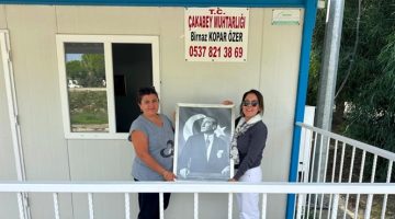 Çeşme Belediyesi’nden Muhtarlar Haftasında anlamlı hediye