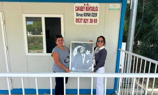 Çeşme Belediyesi’nden Muhtarlar Haftasında anlamlı hediye