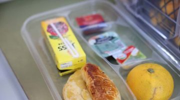 Çeşme Belediyesi’nden ilköğretim öğrencilerine beslenme desteği
