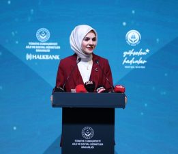 Bakanı Göktaş, Yükselen Kadınlar: Kendi İşim, Benim İzim Programında