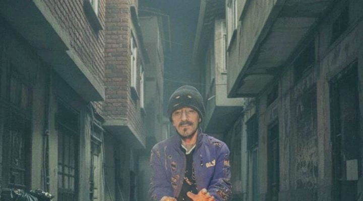 “Yalnız Bir Adamın Hikayesi”