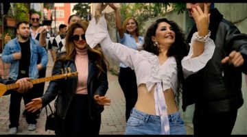 ESRA ÖZTÜRK BEN DEĞİL MÜZİK SOUNDUM DEĞİŞTİ