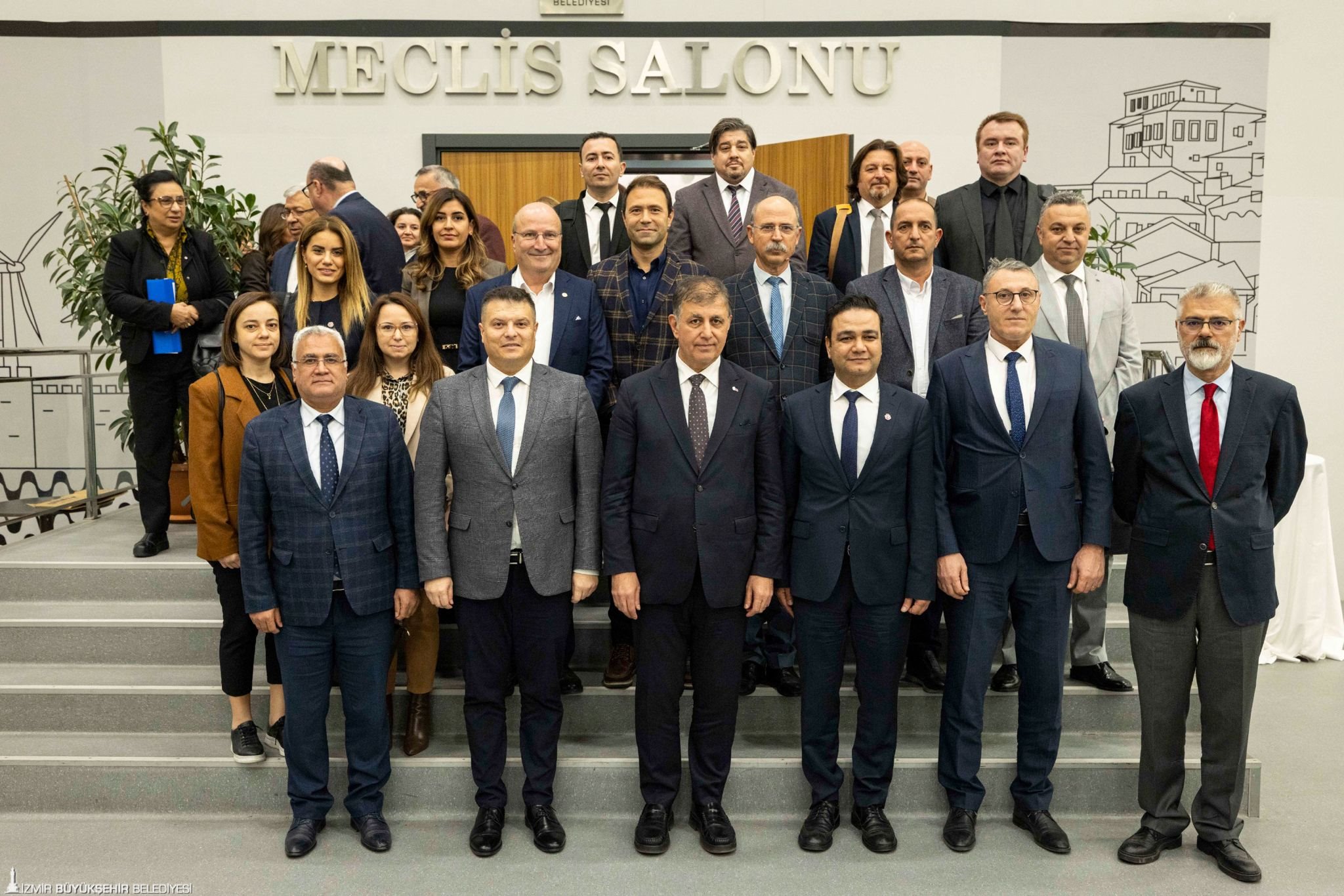 Büyükşehir’in Bütçesi İzmir’e Hayırlı Olsun