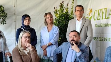 Fuarda AK Parti ve CHP Arasında Güldüren Diyalog:   “En Güzel Başkan Bizde”