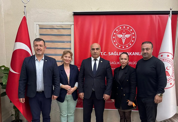 İzmir il Sağlık Müdürüne Ege Basın Yayın Derneği’nden Sıcak Ziyaret