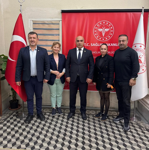 İzmir il Sağlık Müdürüne Ege Basın Yayın Derneği’nden Sıcak Ziyaret