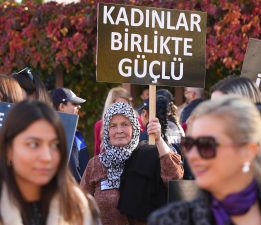 KEMALPAŞALI KADINLARDAN GÜÇLÜ MESAJ