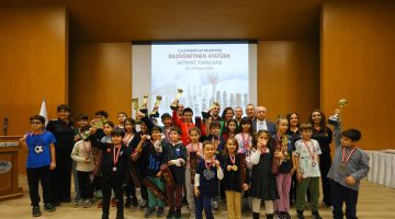 Geleceğin Satranççıları Karabağlar ’da Buluştu