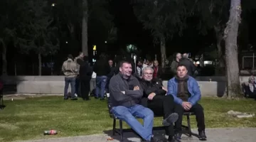 Bostanlı Pazar yeri krizi büyüyor