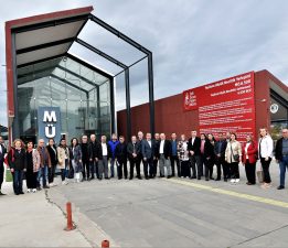 Bornova Muhtarlar Akademisi başladı