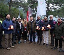 ATATÜRK GENÇLERİ ENDURO DAĞ BİSİKLETİ İNİŞ YARIŞMASI NEFES KESTİ