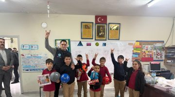 İzmir Ülkü Ocakları’ndan Köy Okullarına Eğitim Seferberliği: Üçüncü Durak Hacıömerli Ömer Lütfi Tunca İlkokulu