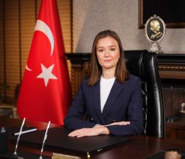 Şehzadeler Belediye Başkanı Gülşah Durbay Entübe Edildi: Tedavisi Yoğun Bakımda Sürüyor