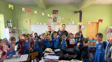 Ülkü Ocakları İzmir İl Başkanlığı’ndan Kınık Bağalan Köyü İlkokulu’na Kapsamlı Eğitim Desteği