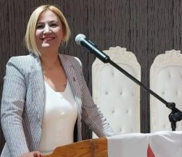 Zafer Partisi Buca İlçe Başkanı Selma Tosun’dan Buca Belediye Başkanı’na Sert Eleştiri: “Şehitler Varken Tatil Olmaz”